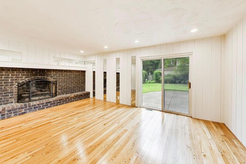 Tiny photo for 1225 Laurel Avenue, Deerfield, IL 60015 (MLS # 12574437)
