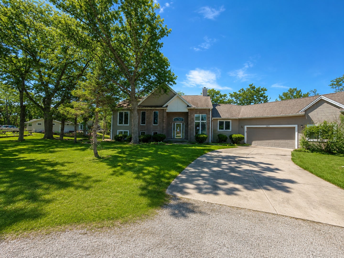 103 Chickasaw Lane