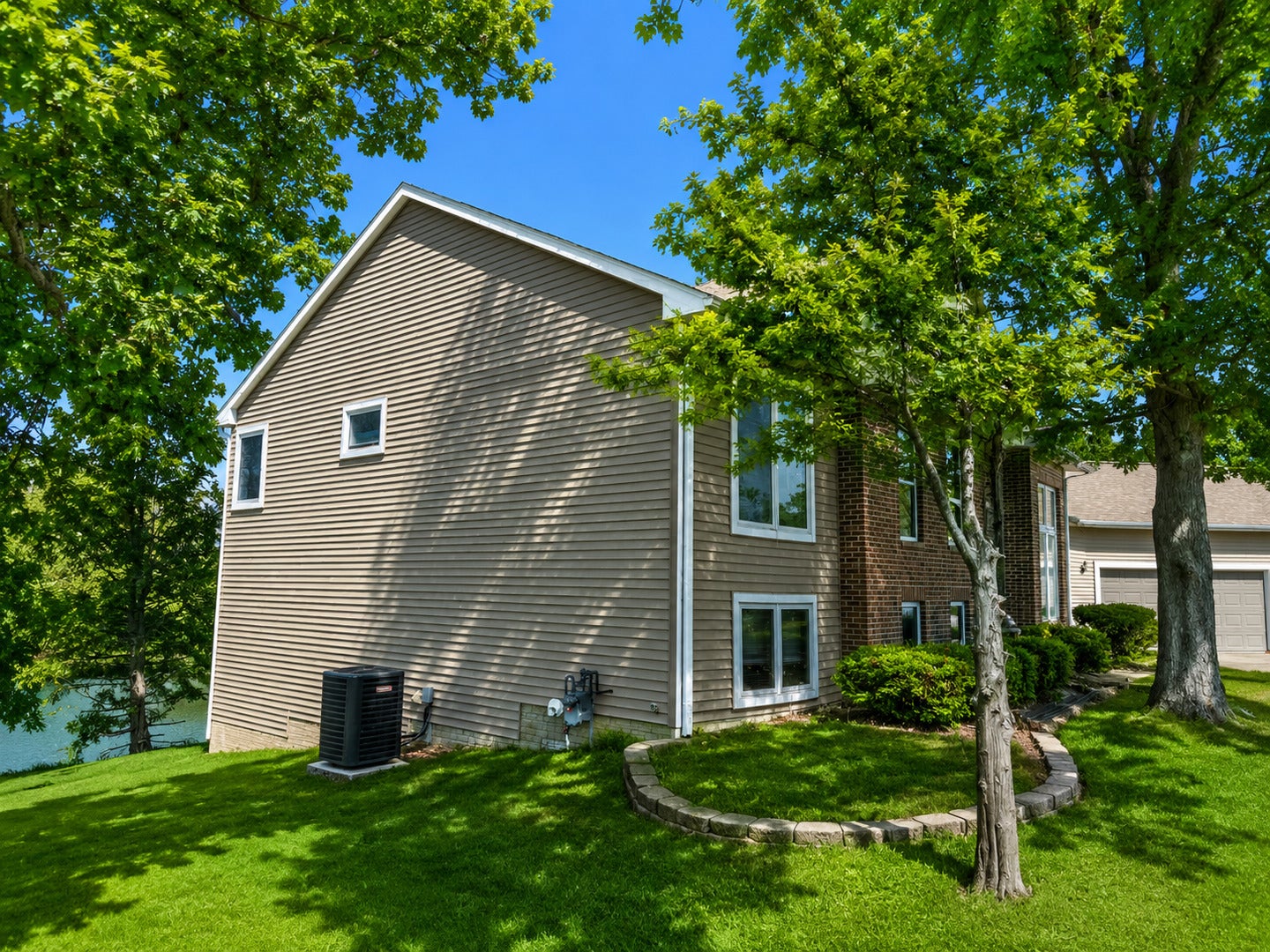 103 Chickasaw Lane
