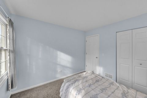 Tiny photo for 6930 Bennington Drive, Gurnee, IL 60031 (MLS # 12546536)