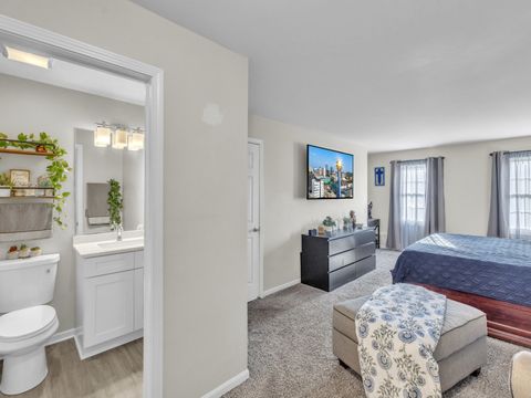 Tiny photo for 6930 Bennington Drive, Gurnee, IL 60031 (MLS # 12546536)