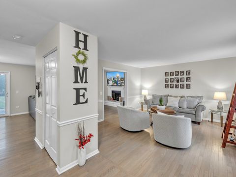 Tiny photo for 6930 Bennington Drive, Gurnee, IL 60031 (MLS # 12546536)