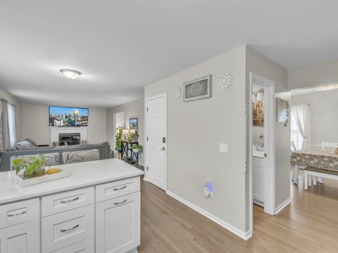 Tiny photo for 6930 Bennington Drive, Gurnee, IL 60031 (MLS # 12546536)