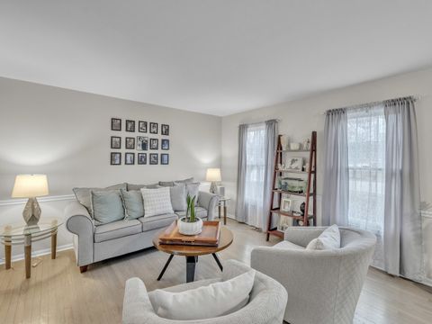 Tiny photo for 6930 Bennington Drive, Gurnee, IL 60031 (MLS # 12546536)