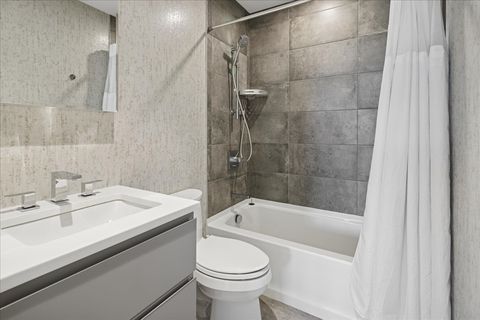 Tiny photo for Chicago, IL 60607 (MLS # 12460113)