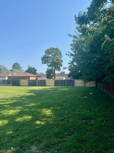 Tiny photo for 14503 WAVERLY Avenue, Midlothian, IL 60445 (MLS # 12553085)