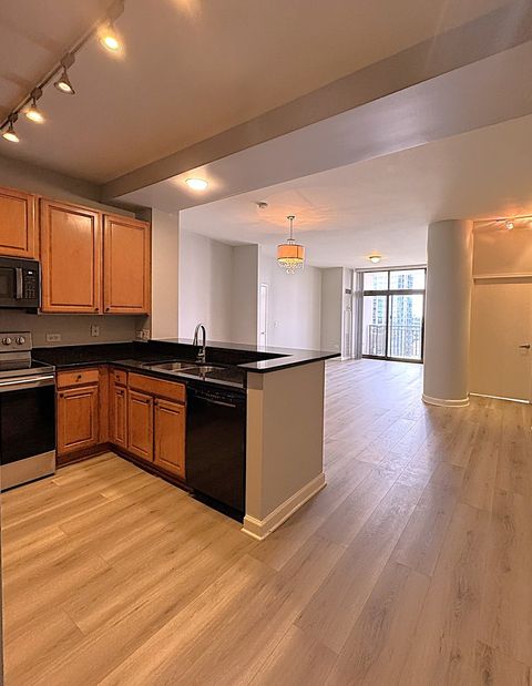 Tiny photo for 1322 S PRAIRIE Avenue #1705, Chicago, IL 60605 (MLS # 12459340)