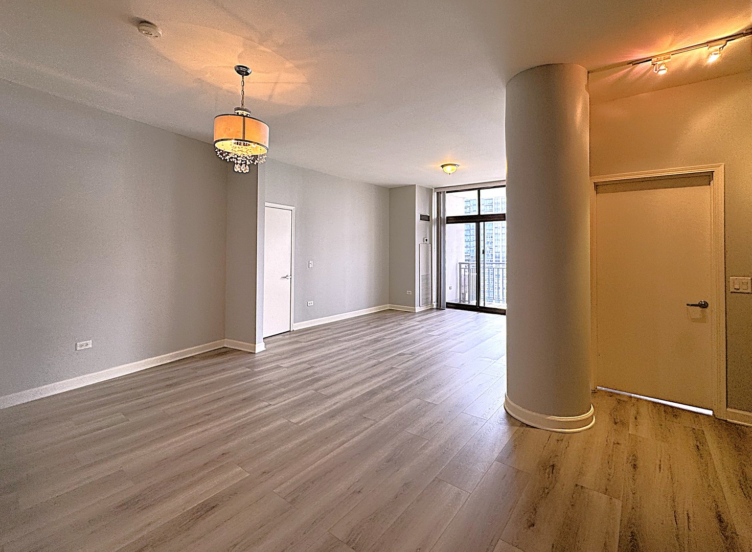 1322 S PRAIRIE Avenue 1705