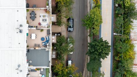 Tiny photo for 2516 W Bloomingdale Avenue #C, Chicago, IL 60647 (MLS # 12480188)