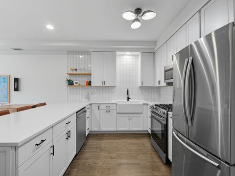 Tiny photo for 2516 W Bloomingdale Avenue #C, Chicago, IL 60647 (MLS # 12480188)