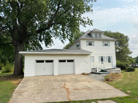 Tiny photo for 128 East North Railroad Street, Sheffield, IL 61361 (MLS # 12719561)