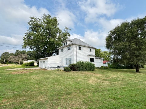 Tiny photo for 128 East North Railroad Street, Sheffield, IL 61361 (MLS # 12719561)