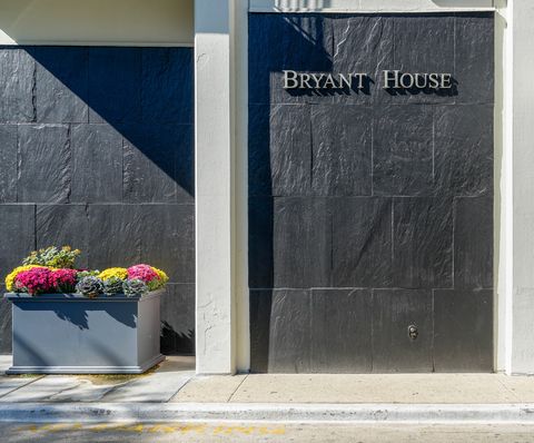 Tiny photo for 1455 N Sandburg Terrace #1105, Chicago, IL 60610 (MLS # 12611430)