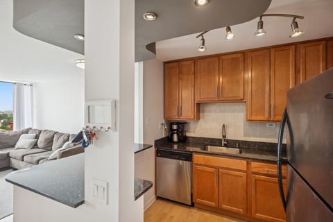 Tiny photo for 1455 N Sandburg Terrace #1105, Chicago, IL 60610 (MLS # 12611430)