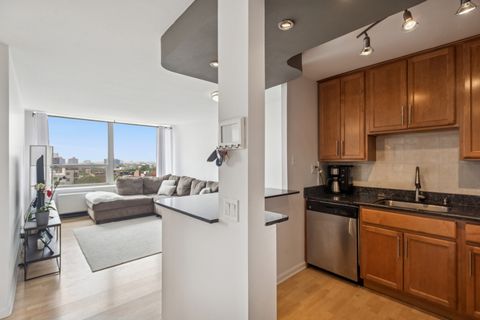 Tiny photo for 1455 N Sandburg Terrace #1105, Chicago, IL 60610 (MLS # 12611430)