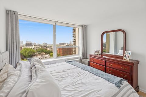 Tiny photo for 1455 N Sandburg Terrace #1105, Chicago, IL 60610 (MLS # 12611430)