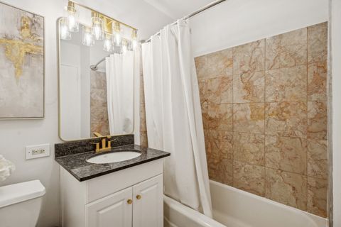 Tiny photo for 1455 N Sandburg Terrace #1105, Chicago, IL 60610 (MLS # 12611430)