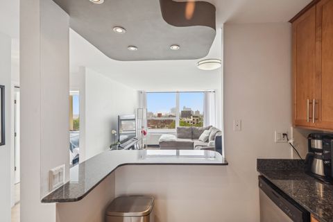 Tiny photo for 1455 N Sandburg Terrace #1105, Chicago, IL 60610 (MLS # 12611430)