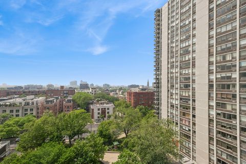 Tiny photo for 1455 N Sandburg Terrace #1105, Chicago, IL 60610 (MLS # 12611430)