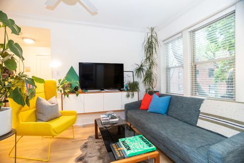 Tiny photo for 1704 W Catalpa Avenue #2W, Chicago, IL 60640 (MLS # 12511462)