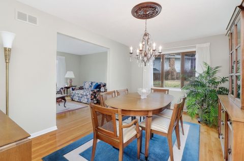 Tiny photo for 1204 Sleepy Hollow Lane, Darien, IL 60561 (MLS # 12548192)