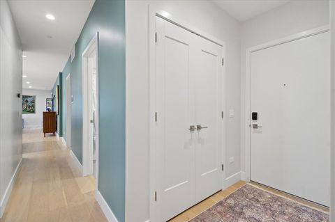 Tiny photo for 550 N Ogden Avenue #4N, Chicago, IL 60642 (MLS # 12620752)