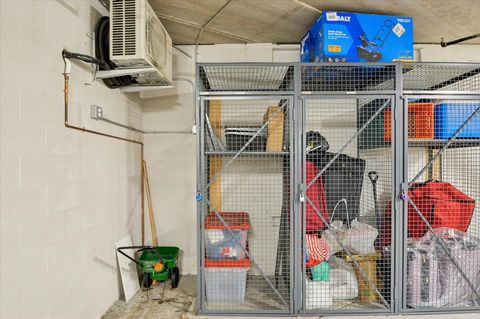 Tiny photo for 550 N Ogden Avenue #4N, Chicago, IL 60642 (MLS # 12620752)