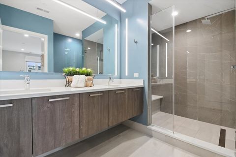 Tiny photo for 550 N Ogden Avenue #4N, Chicago, IL 60642 (MLS # 12620752)