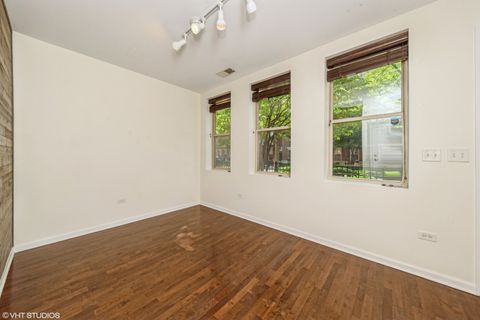 Tiny photo for 2517 S Calumet Avenue #31A, Chicago, IL 60616 (MLS # 12501535)