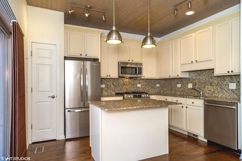 Tiny photo for 2517 S Calumet Avenue #31A, Chicago, IL 60616 (MLS # 12501535)