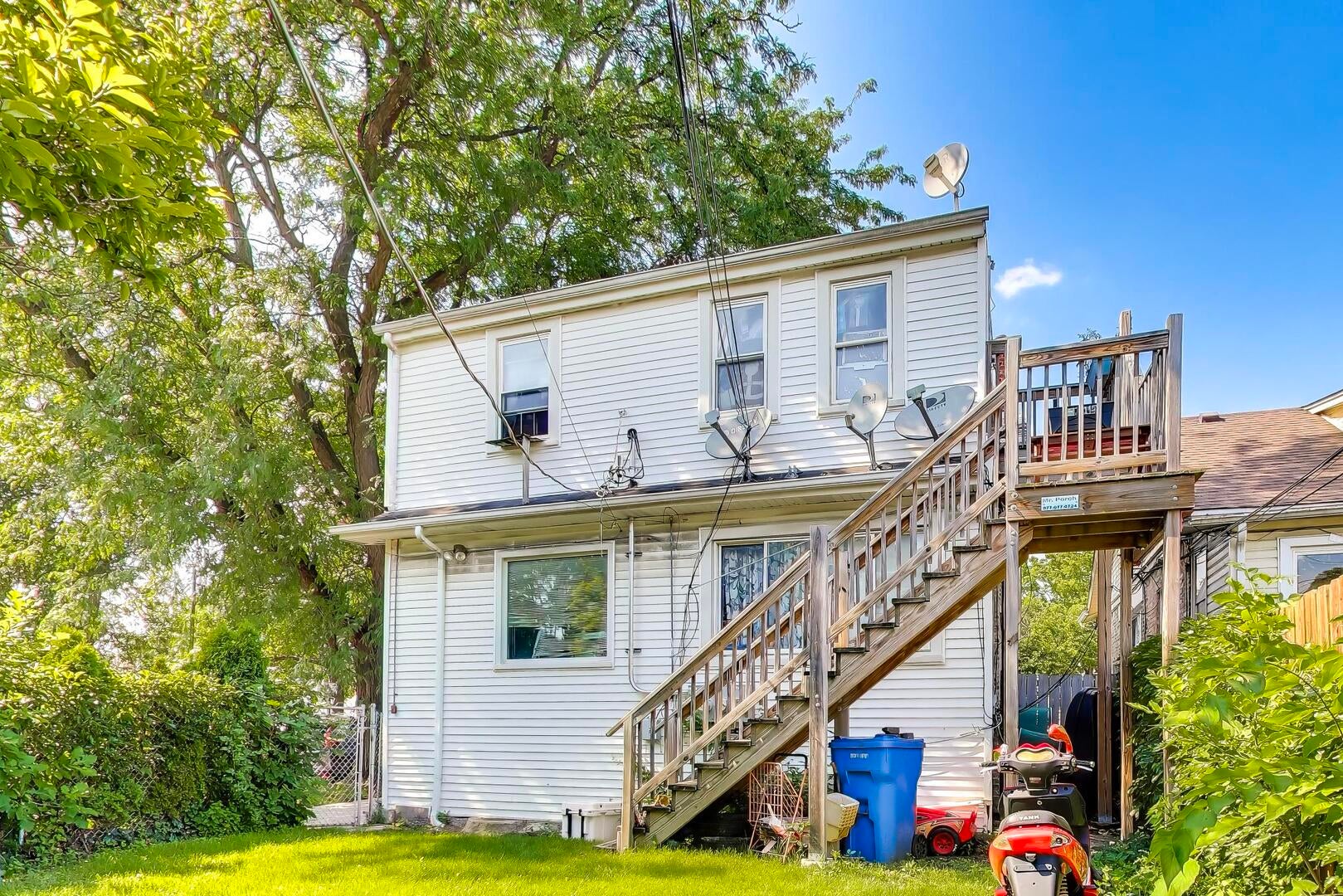5357 W Waveland Avenue
