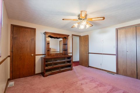 Tiny photo for 507 E Cemetery Street, Chenoa, IL 61726 (MLS # 12574350)