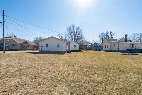 Tiny photo for 507 E Cemetery Street, Chenoa, IL 61726 (MLS # 12574350)