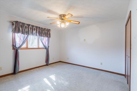 Tiny photo for 507 E Cemetery Street, Chenoa, IL 61726 (MLS # 12574350)