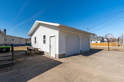 Tiny photo for 507 E Cemetery Street, Chenoa, IL 61726 (MLS # 12574350)