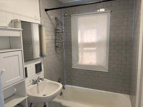 Tiny photo for 9 S Midland Avenue S, Mundelein, IL 60060 (MLS # 12467727)
