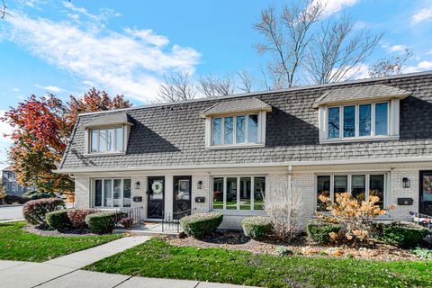 Tiny photo for 2150 W 111th Street #B, Chicago, IL 60643 (MLS # 12518961)