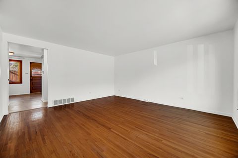 Tiny photo for 2150 W 111th Street #B, Chicago, IL 60643 (MLS # 12518961)