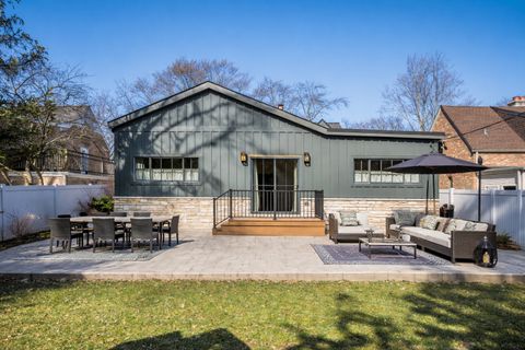 Tiny photo for 6529 N Ponchartrain Boulevard, Chicago, IL 60646 (MLS # 12572212)