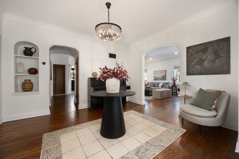 Tiny photo for 6529 N Ponchartrain Boulevard, Chicago, IL 60646 (MLS # 12572212)