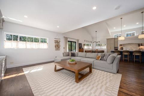 Tiny photo for 6529 N Ponchartrain Boulevard, Chicago, IL 60646 (MLS # 12572212)