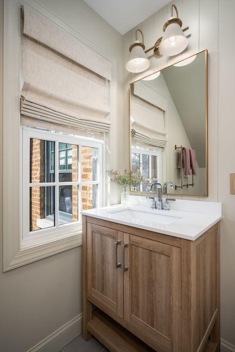 Tiny photo for 6529 N Ponchartrain Boulevard, Chicago, IL 60646 (MLS # 12572212)