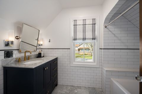 Tiny photo for 6529 N Ponchartrain Boulevard, Chicago, IL 60646 (MLS # 12572212)