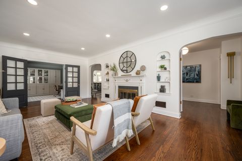 Tiny photo for 6529 N Ponchartrain Boulevard, Chicago, IL 60646 (MLS # 12572212)