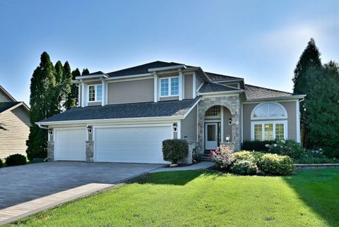 Photo of 3816 Rosada Drive, Naperville, IL 60564 (MLS # 12486133)