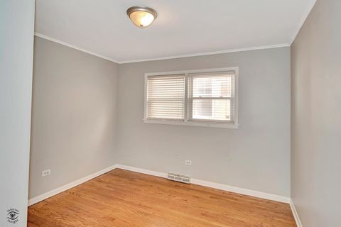 Tiny photo for 10348 S Rhodes Avenue, Chicago, IL 60628 (MLS # 12448418)