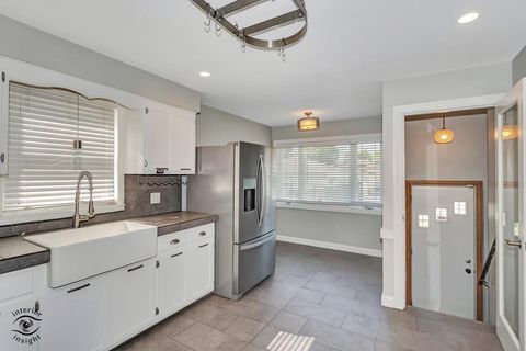 Tiny photo for 10348 S Rhodes Avenue, Chicago, IL 60628 (MLS # 12448418)