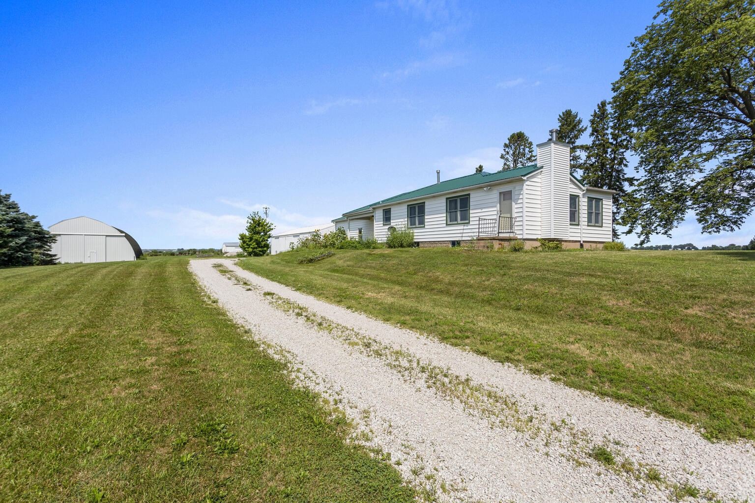1029 County Road 1500 E