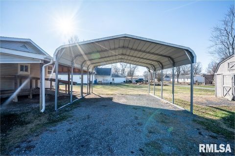 Tiny photo for 803 S Cockrum Street, Sesser, IL 62884 (MLS # QC4269969)