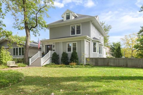 Tiny photo for 829 Greenwood Avenue, Glencoe, IL 60022 (MLS # 12488512)